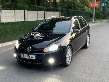Авто Volkswagen Golf 2010 № 7766216