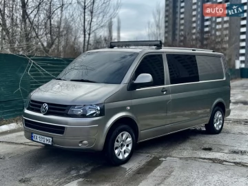 Авто Volkswagen Transporter 2010 № 7766233