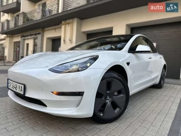 Авто Tesla Model 3 2023 № 7766268