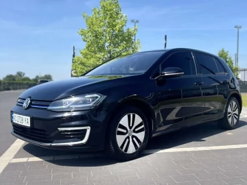 Авто Volkswagen E-Golf 2018 № 7766390