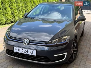 Авто Volkswagen E-Golf 2020 № 7766408