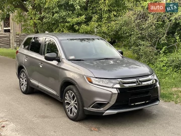 Авто Mitsubishi Outlander 2018 № 7766416