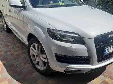 Авто Audi Q7 2015 № 7766462