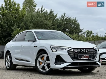 Авто Audi E-Tron 2021 № 7766502