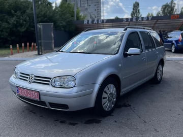 Авто Volkswagen Golf 2001 № 7766547