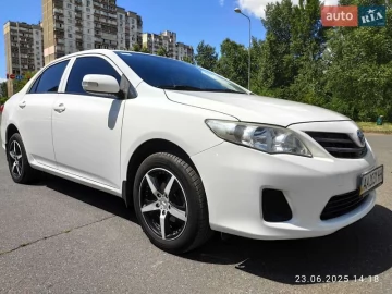 Авто Toyota Corolla 2012 № 7766808