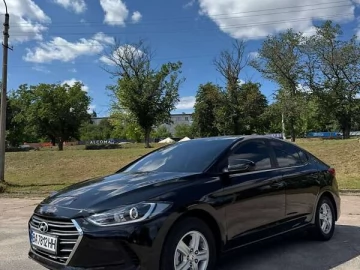 Авто Hyundai Elantra 2017 № 7766844