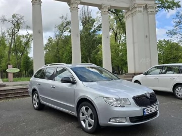 Авто Skoda Superb 2010 № 7766900