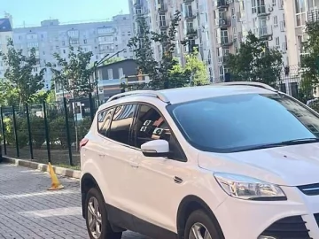 Авто Ford Kuga 2014 № 7766906