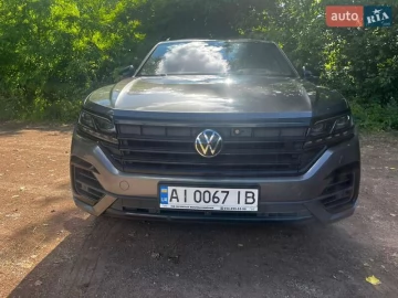 Авто Volkswagen Touareg 2023 № 7766972