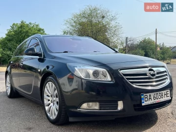Авто Opel Insignia 2010 № 7767089