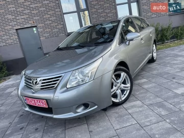 Авто Toyota Avensis 2010 № 7767132