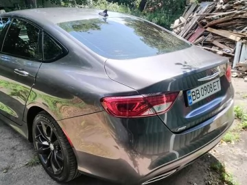 Авто Chrysler 200 2015 № 7767206
