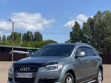 Авто Audi Q7 2006 № 7767216