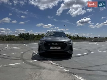 Авто Audi E-Tron 2021 № 7767337