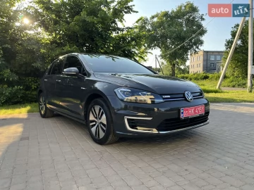 Авто Volkswagen E-Golf 2020 № 7767521