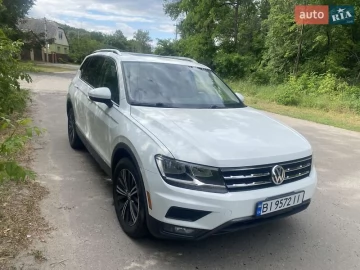 Авто Volkswagen Tiguan 2017 № 7767548