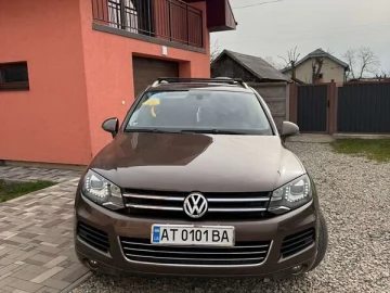 Авто Volkswagen Touareg 2012 № 7767574