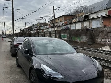 Авто Tesla Model 3 2021 № 7767586