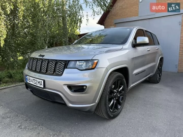 Авто Jeep Grand Cherokee 2017 № 7767591