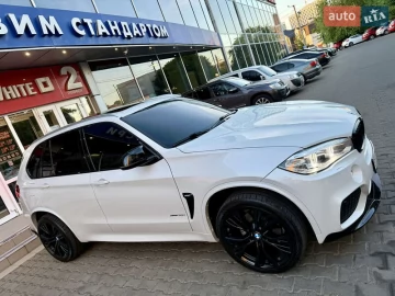 Авто BMW X5 2017 № 7767610