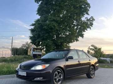 Авто Toyota Camry 2002 № 7767667