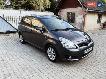 Авто Toyota Corolla Verso 2009 № 7767736