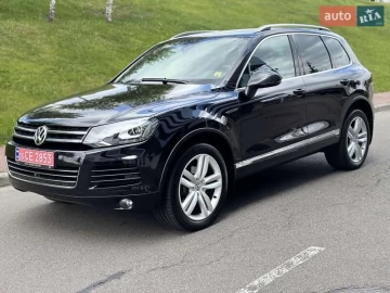 Авто Volkswagen Touareg 2012 № 7768008