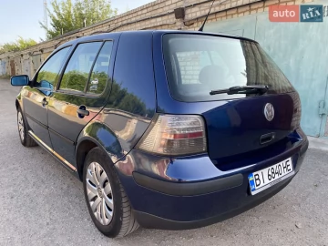 Авто Volkswagen Golf 1999 № 7768031