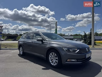 Авто Volkswagen Passat 2017 № 7768055