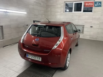 Авто Nissan Leaf 2015 № 7768114