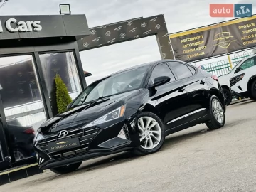 Авто Hyundai Elantra 2018 № 7768130