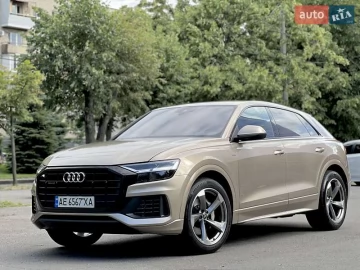 Авто Audi Q8 2019 № 7768152