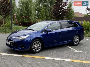 Авто Toyota Avensis 2015 № 7768285