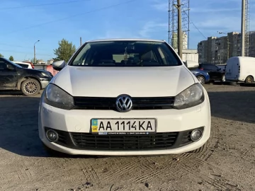 Авто Volkswagen Golf 2010 № 7768382