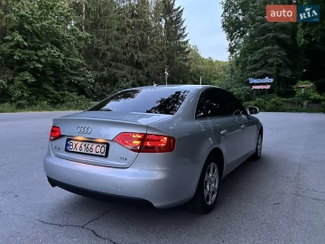 Авто Audi A4 2011 № 7768383