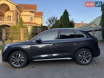 Авто Audi Q5 2021 № 7768552