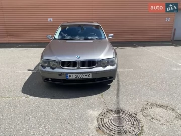 Авто BMW 7 Series 2003 № 7768623