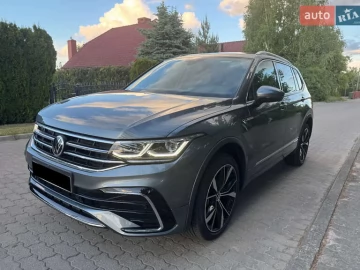 Авто Volkswagen Tiguan 2021 № 7768976