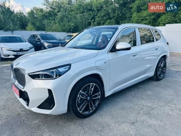 Авто BMW Ix1 2025 № 7768979