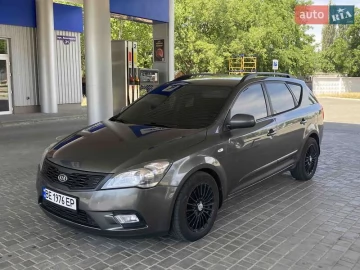 Авто KIA Ceed 2009 № 7769050