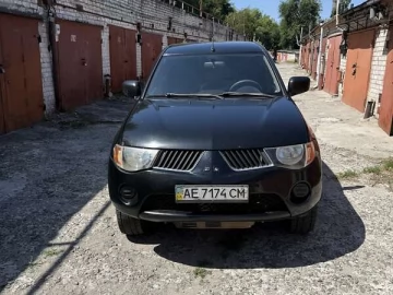 Авто Mitsubishi L 200 2008 № 7769096