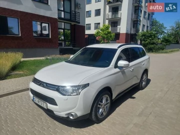 Авто Mitsubishi Outlander 2013 № 7769142