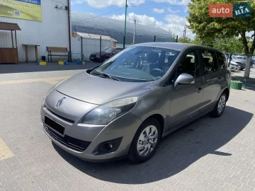 Авто Renault Grand Scenic 2010 № 7769269