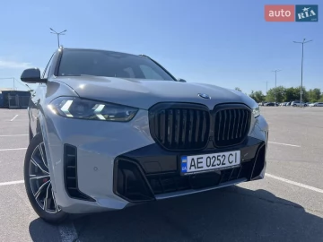 Авто BMW X5 2023 № 7769477
