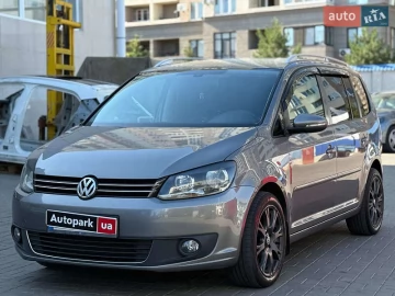Авто Volkswagen Touran 2010 № 7769628
