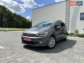 Авто Volkswagen Touran 2017 № 7769684