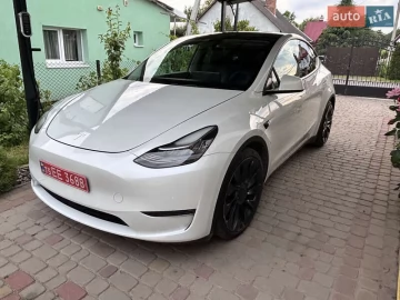 Авто Tesla Model Y 2020 № 7769984