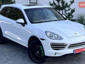 Авто Porsche Cayenne 2014 № 7769985