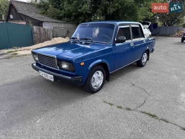 Авто ВАЗ 2107 2004 № 7770039